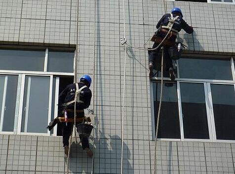 外墙防水刻不容缓,具体施工补漏方案如下